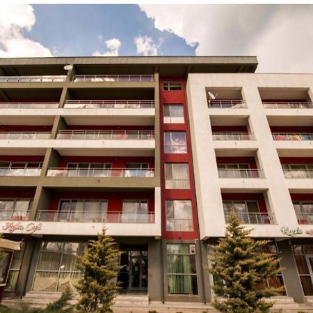 Yza Mamaia Corallia Eksteriør bilde